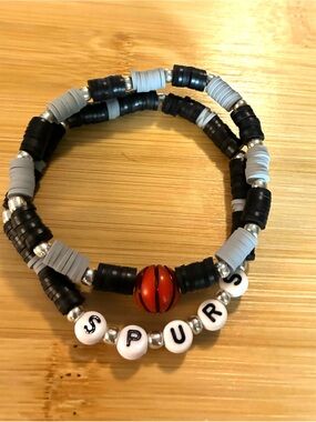 SPURS Beaded Basketball Bracelet Set- Black & Gray